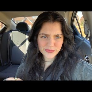 Meet your Posher, Marisa